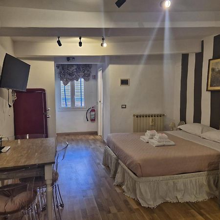 פירנצה Ognissanti Dream Suites מראה חיצוני תמונה
